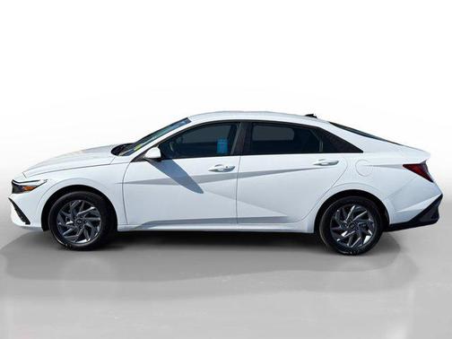Serenity White Pearl 2026 Hyundai ELANTRA HEV Blue