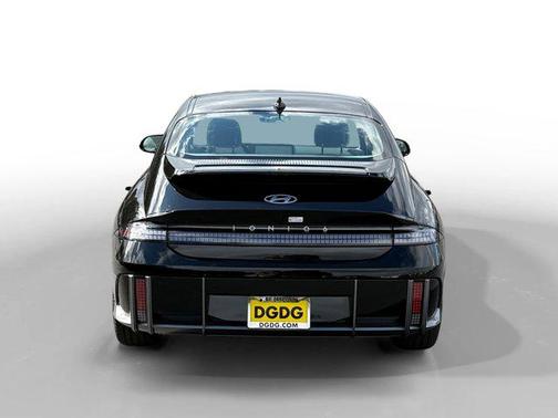 2025 Hyundai IONIQ 6 Limited