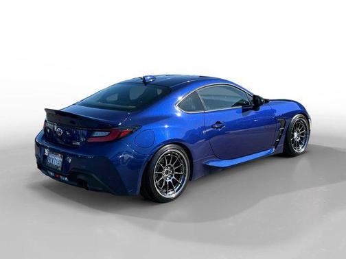 2023 Toyota GR86 Premium