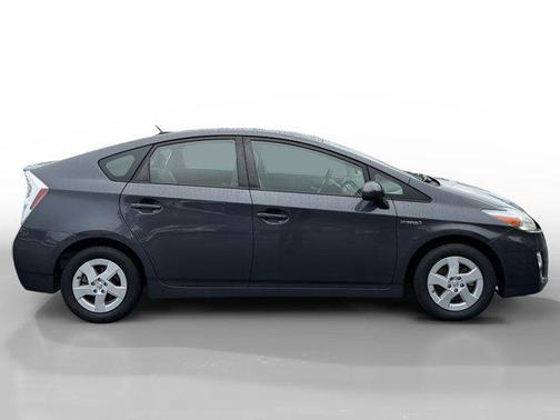 2011 Toyota Prius III