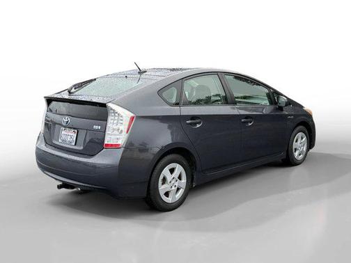 2011 Toyota Prius III