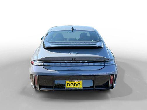 2025 Hyundai IONIQ 6 SE
