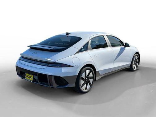 2025 Hyundai IONIQ 6 SE