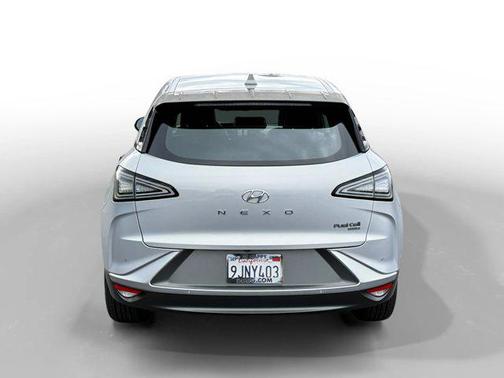 2019 Hyundai NEXO Blue