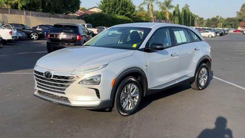 2019 Hyundai NEXO Blue