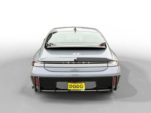 2025 Hyundai IONIQ 6 SE