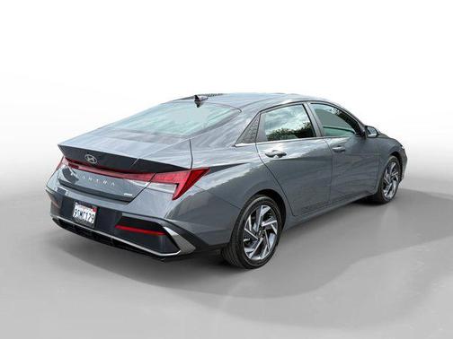 2025 Hyundai ELANTRA HEV Limited