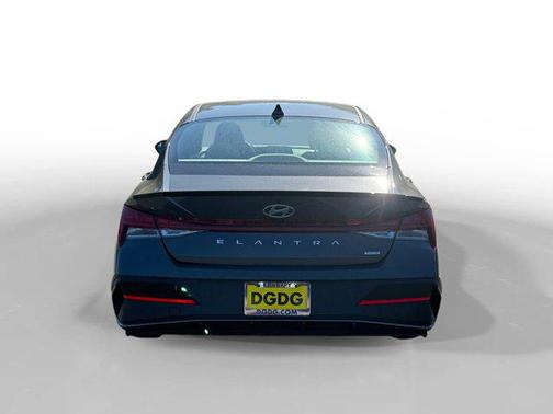 2026 Hyundai ELANTRA HEV SEL Sport