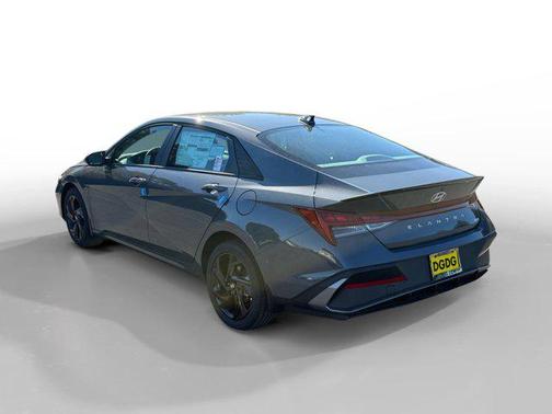 2026 Hyundai ELANTRA HEV SEL Sport