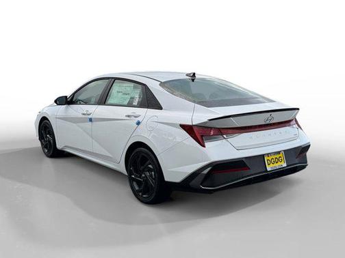 2026 Hyundai ELANTRA HEV SEL Sport