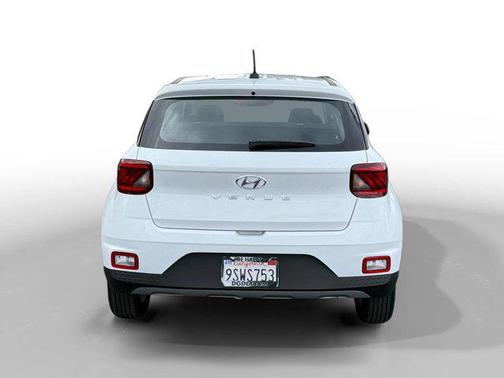 2025 Hyundai VENUE SE