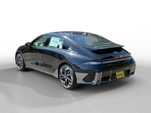 2025 Hyundai IONIQ 6 Limited