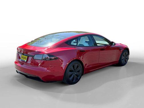 2022 Tesla Model S Dual Motor All-Wheel Drive