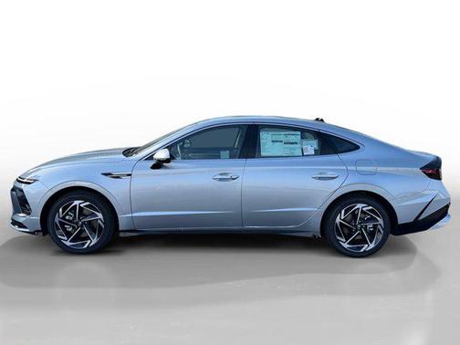 2026 Hyundai SONATA SEL