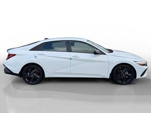 2026 Hyundai ELANTRA HEV SEL Sport