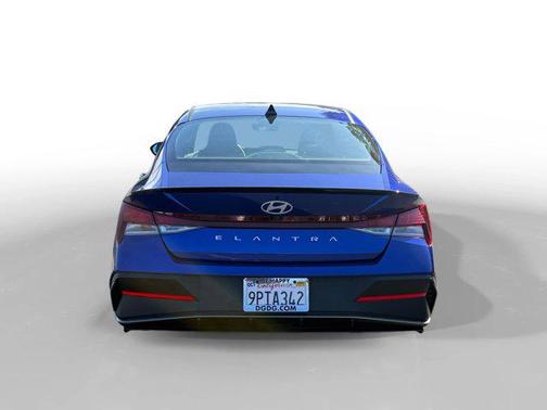 2025 Hyundai ELANTRA Sport