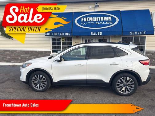 2020 Ford Escape Titanium