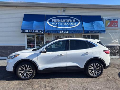 2020 Ford Escape Titanium