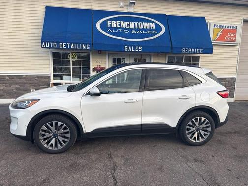 2020 Ford Escape Titanium