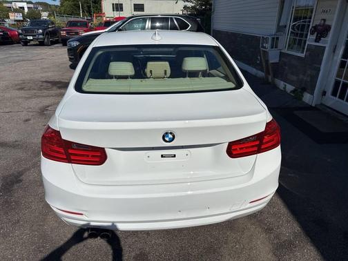 2013 BMW 328 328i xDrive AWD 4dr Sedan