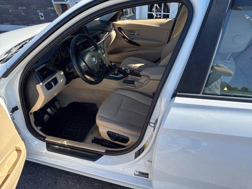 2013 BMW 328 328i xDrive AWD 4dr Sedan
