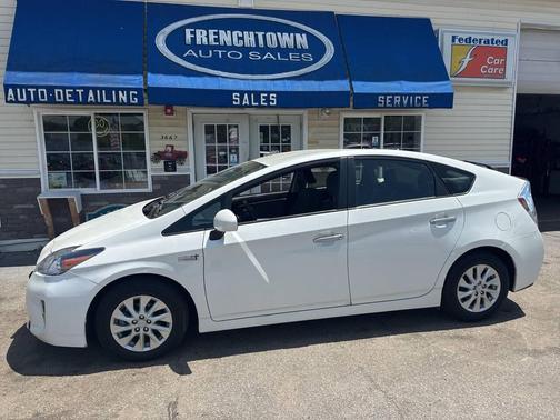 White 2012 Toyota Prius Plug-in Advanced