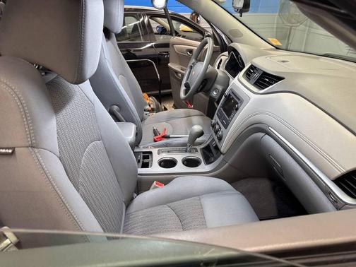 2013 Chevrolet Traverse LS