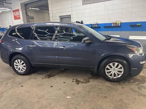 2013 Chevrolet Traverse LS