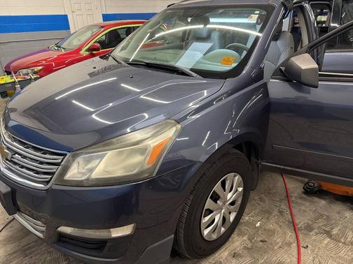 2013 Chevrolet Traverse LS