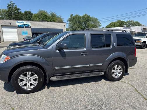 2012 Nissan Pathfinder Silver