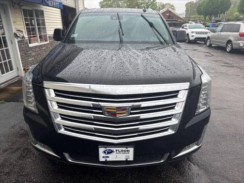2017 Cadillac Escalade Platinum