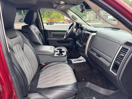 2013 RAM 1500 SLT