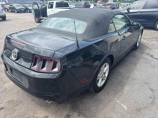 2014 Ford Mustang V6 Premium