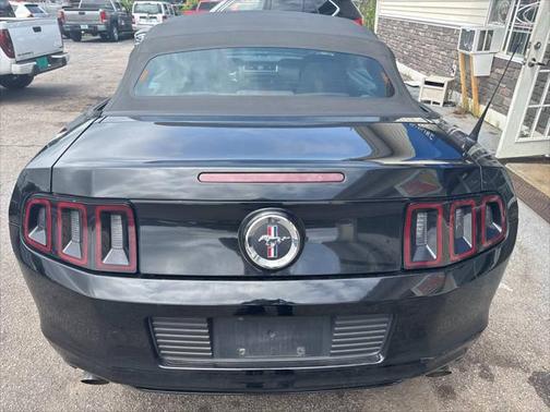 2014 Ford Mustang V6 Premium