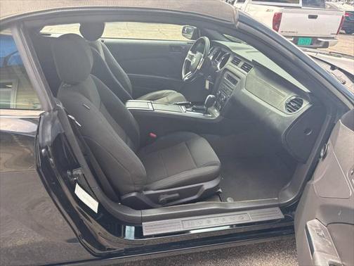2014 Ford Mustang V6 Premium