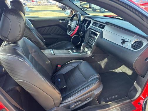 2014 Ford Mustang V6 Premium