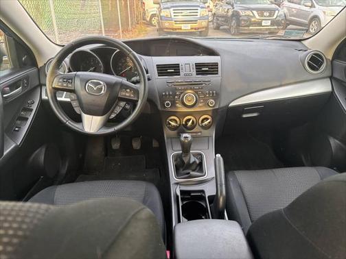 2012 Mazda Mazda3 i Touring