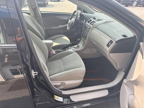 2010 Toyota RAV4 Base