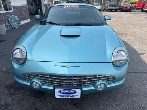 2002 Ford Thunderbird Deluxe