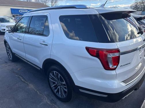 2019 Ford Explorer Platinum AWD 4dr SUV