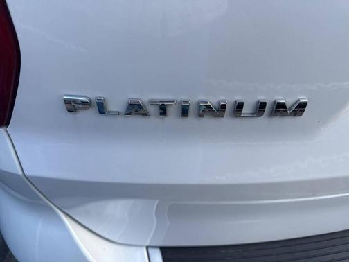 2019 Ford Explorer Platinum AWD 4dr SUV