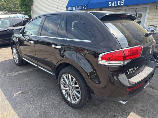 2013 Lincoln MKX Base