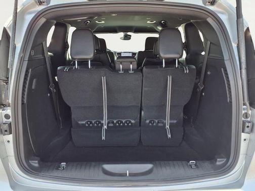 Silver Mist Clearcoat 2026 Chrysler Pacifica Select