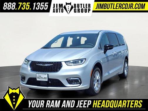 Silver Mist Clearcoat 2026 Chrysler Pacifica Select