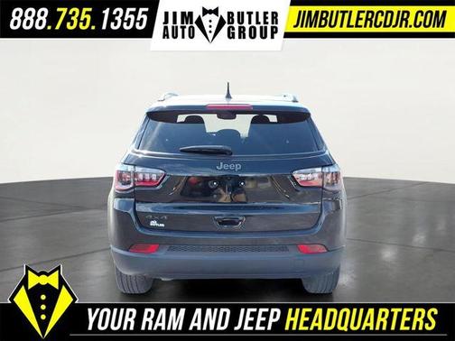 Diamond Black 2026 Jeep Compass Latitude