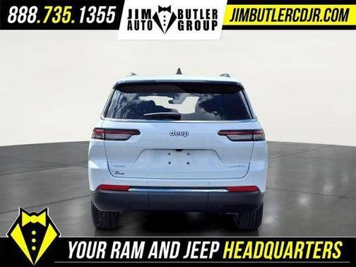 Bright White Clearcoat 2026 Jeep Grand Cherokee L Laredo