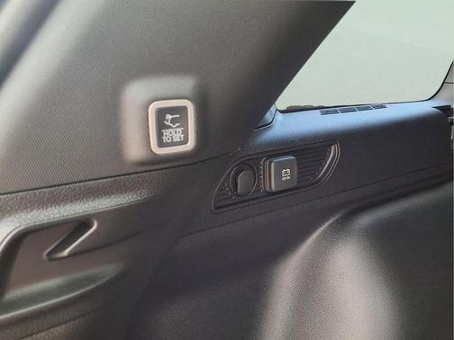 Metallic 2026 Jeep Grand Cherokee Laredo
