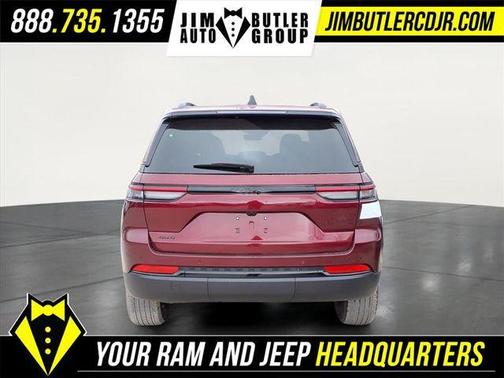 2025 Jeep Grand Cherokee Laredo