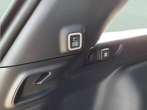 Metallic 2025 Jeep Grand Cherokee Laredo