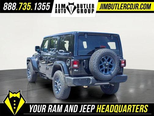Black Clearcoat 2026 Jeep Wrangler Sport